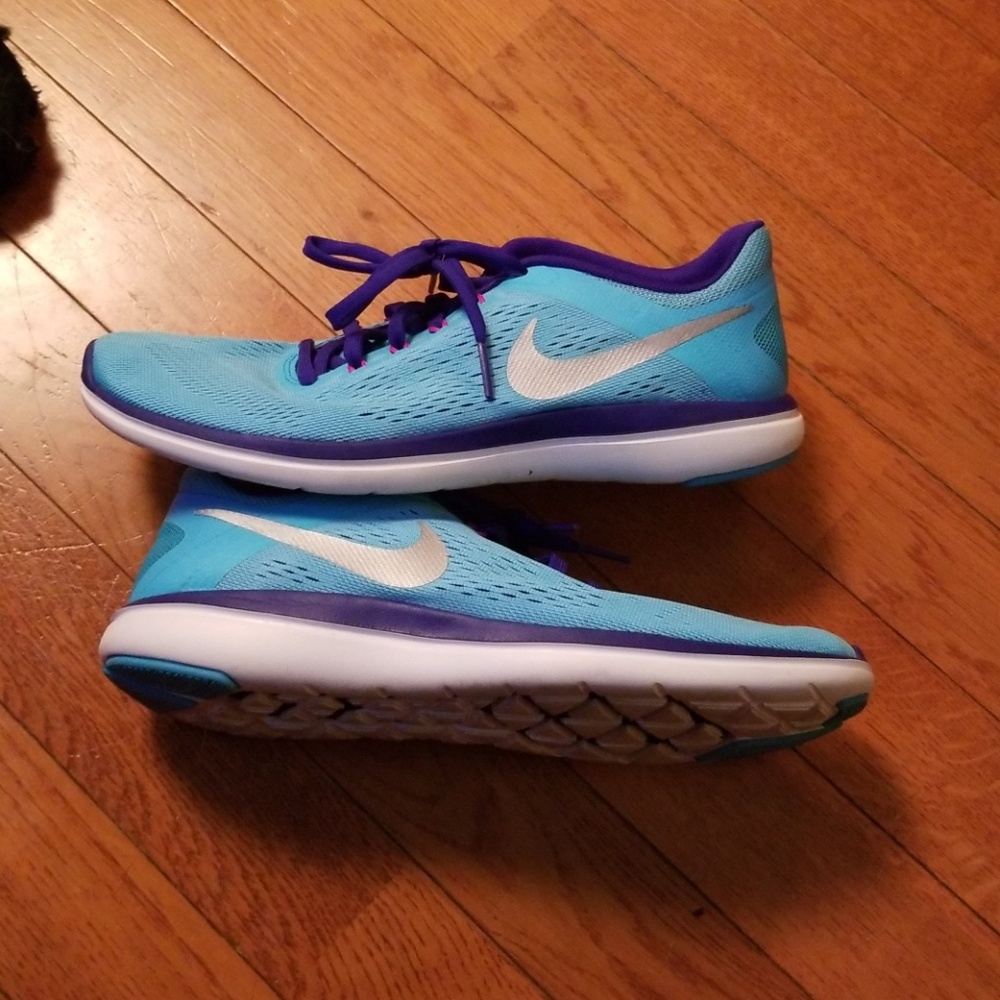 Excellent condition nike fit sole